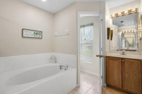 6150 Nw Gaylord Terrace Port Saint Lucie FL 34986
