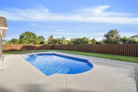 6150 Nw Gaylord Terrace Port Saint Lucie FL 34986