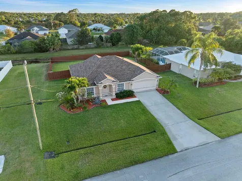 6150 Nw Gaylord Terrace Port Saint Lucie FL 34986