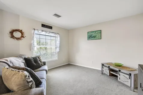 6150 Nw Gaylord Terrace Port Saint Lucie FL 34986