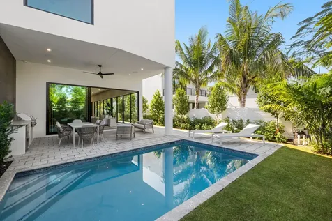 725 Lake Avenue Delray Beach FL 33483