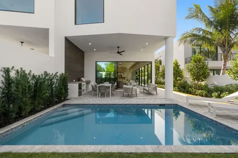 725 Lake Avenue Delray Beach FL 33483