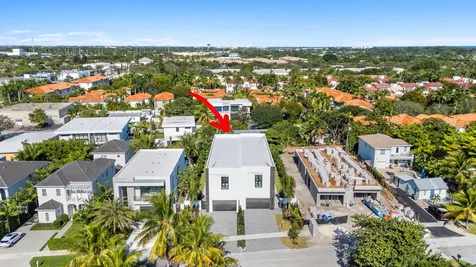 725 Lake Avenue Delray Beach FL 33483