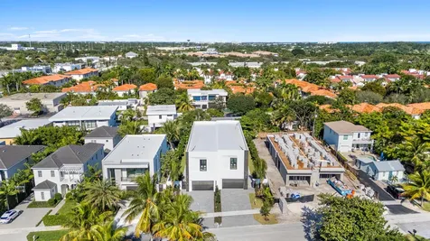 723 Lake Avenue Delray Beach FL 33483