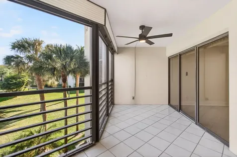 5900 Camino Del Sol Boca Raton FL 33433