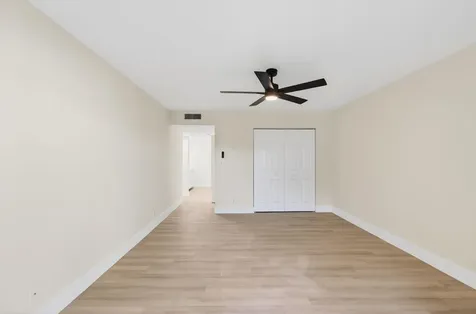 5900 Camino Del Sol Boca Raton FL 33433
