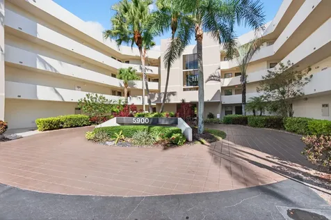5900 Camino Del Sol Boca Raton FL 33433