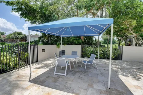 5900 Camino Del Sol Boca Raton FL 33433