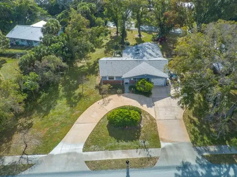 3105 Atlantic Boulevard Vero Beach FL 32960