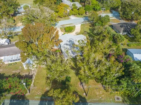 3105 Atlantic Boulevard Vero Beach FL 32960