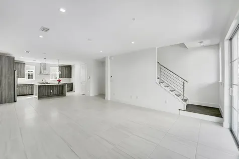 51 Nw 4th Avenue Delray Beach FL 33444