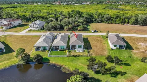 180 Se Via Bisento Port Saint Lucie FL 34952
