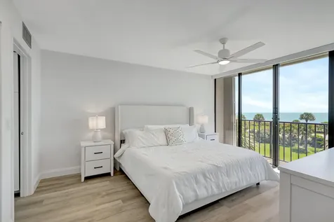 5061 N Highway A1a Hutchinson Island FL 34949