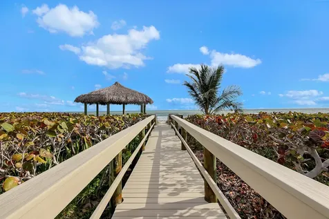 5061 N Highway A1a Hutchinson Island FL 34949