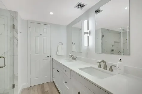 5061 N Highway A1a Hutchinson Island FL 34949