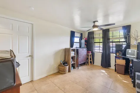 713 Ne 35th Street Oakland Park FL 33334
