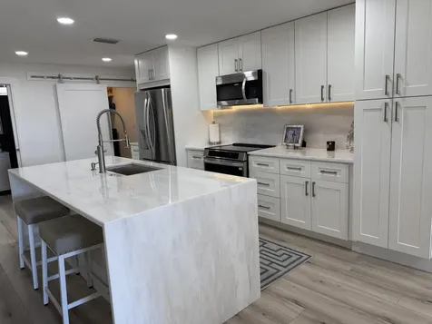 126 Harbor Circle Delray Beach FL 33483