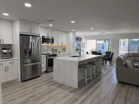 126 Harbor Circle Delray Beach FL 33483