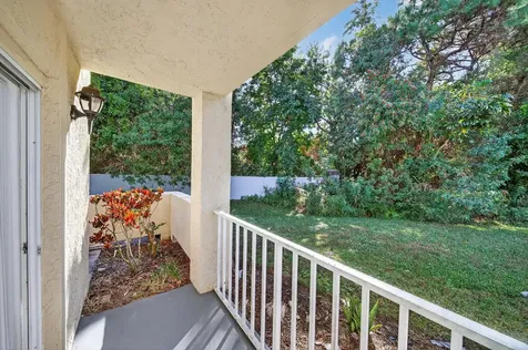 1679 Se Green Acres Circle Port Saint Lucie FL 34952