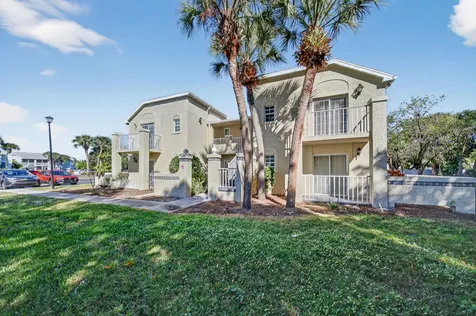 1679 Se Green Acres Circle Port Saint Lucie FL 34952