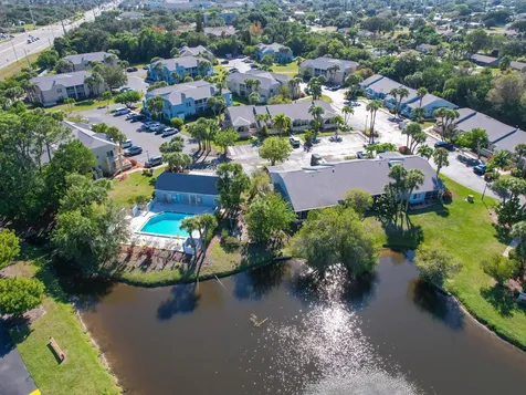 1679 Se Green Acres Circle Port Saint Lucie FL 34952