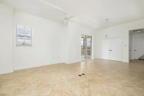 3960 N Flagler Drive West Palm Beach FL 33407