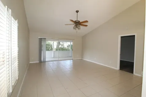 2519 SE Tropical East Circle Port Saint Lucie FL 34952