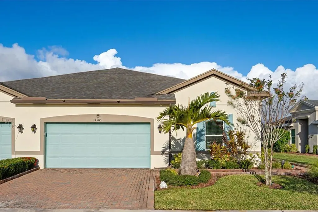 11585 Sw Lake Park Drive Port Saint Lucie FL 34987