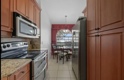 13526 Fountain View Boulevard Wellington FL 33414
