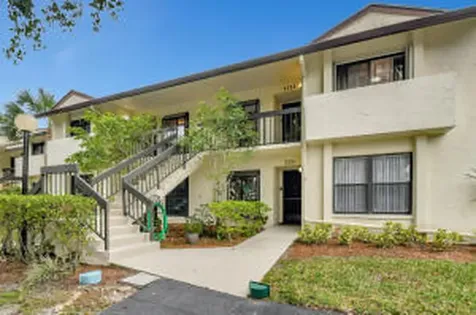 3352 Perimeter Drive Greenacres FL 33467