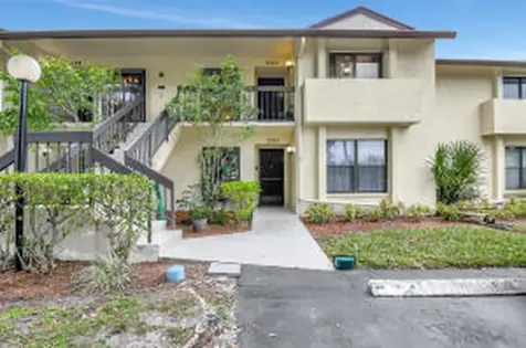 3352 Perimeter Drive Greenacres FL 33467
