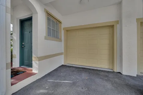 367 Se Rogers Court Stuart FL 34994
