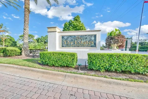 367 Se Rogers Court Stuart FL 34994