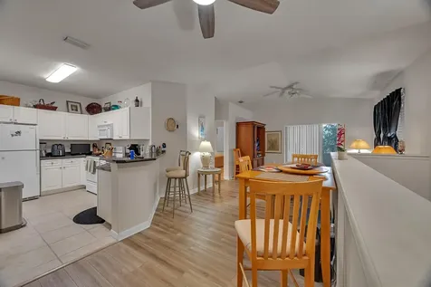 367 Se Rogers Court Stuart FL 34994