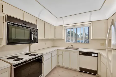 7770 Tahiti Lane Lake Worth FL 33467