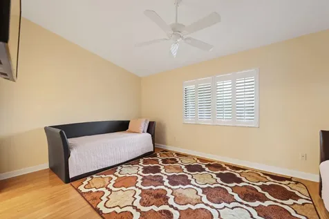 240 Captains Walk Delray Beach FL 33483