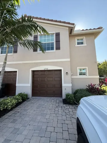 6794 Broadwater Lane Lake Worth FL 33467
