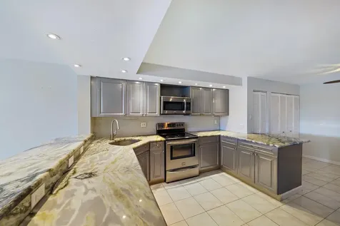 243 Bay Colony Drive Juno Beach FL 33408