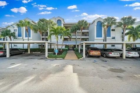 243 Bay Colony Drive Juno Beach FL 33408
