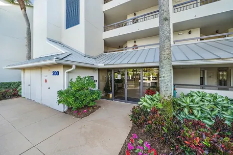 243 Bay Colony Drive Juno Beach FL 33408