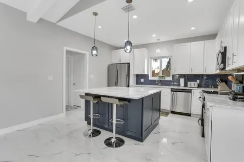 2019 NE 14th Court Fort Lauderdale FL 33304