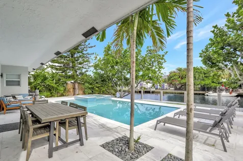 2019 NE 14th Court Fort Lauderdale FL 33304