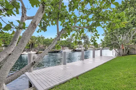 2019 NE 14th Court Fort Lauderdale FL 33304