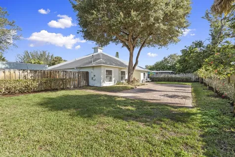 339 Sw Winnachee Drive Stuart FL 34994