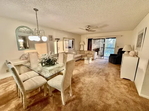 7146 Huntington Lane Delray Beach FL 33446