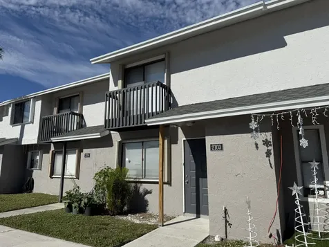 2103 Wharf Lane Greenacres FL 33463