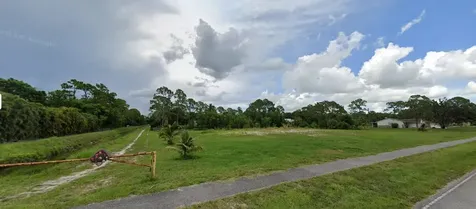 17725 Tangerine Boulevard The Acreage FL 33470