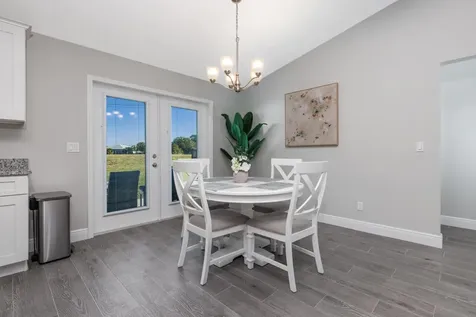 2213 Sw Salmon Road Port Saint Lucie FL 34953