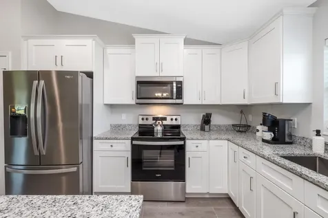 2213 Sw Salmon Road Port Saint Lucie FL 34953