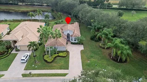 9222 Champions Way Port Saint Lucie FL 34987